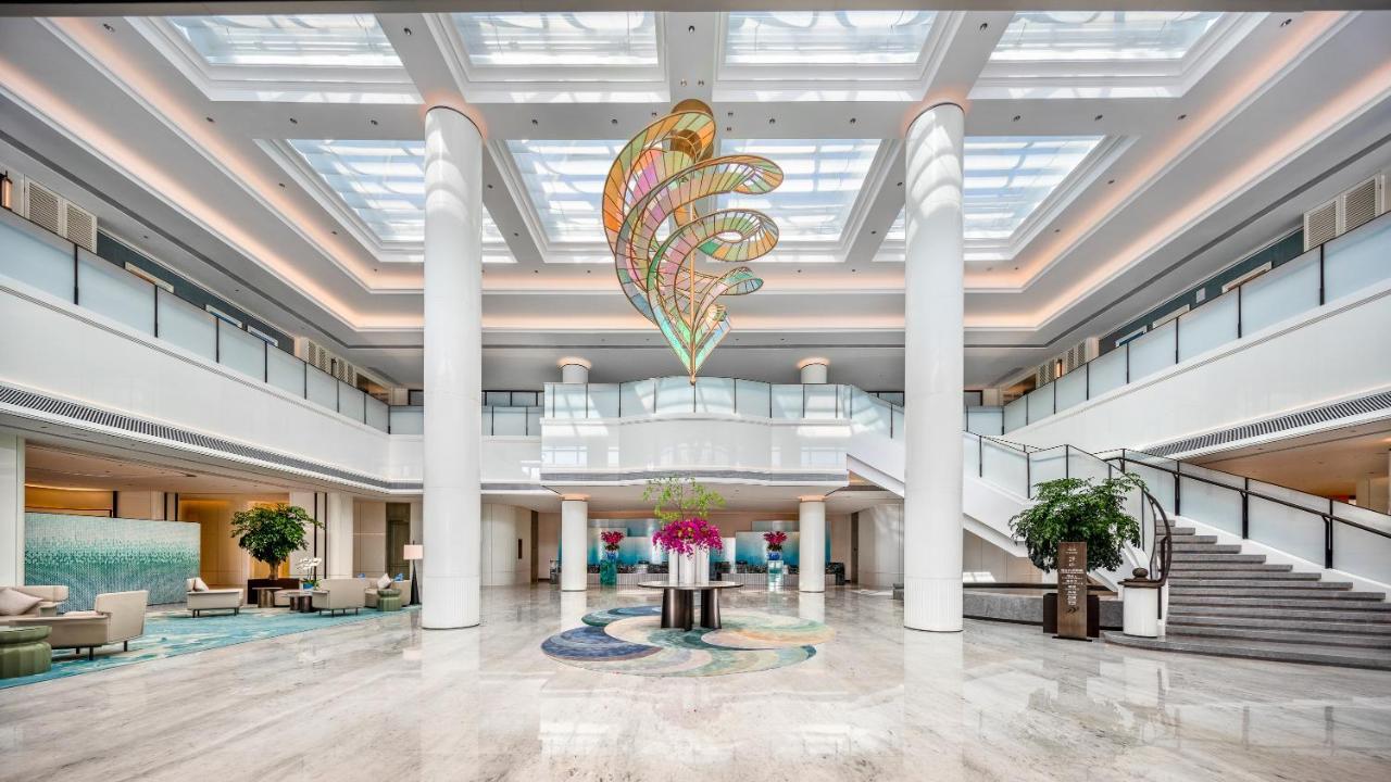 Xiamen International Seaside Hotel -Hotel Corridor Leads To The Stone Exhibition Hall Kültér fotó