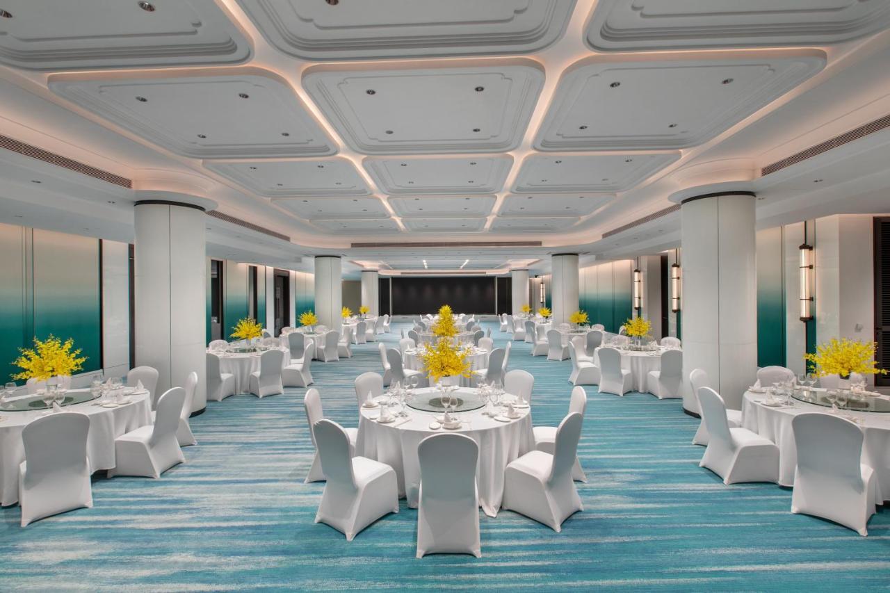Xiamen International Seaside Hotel -Hotel Corridor Leads To The Stone Exhibition Hall Kültér fotó